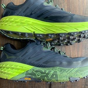 Men’s Hoka tennis shoes size 10.5